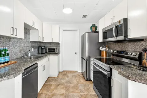 3511 Washington Road West Palm Beach FL 33405
