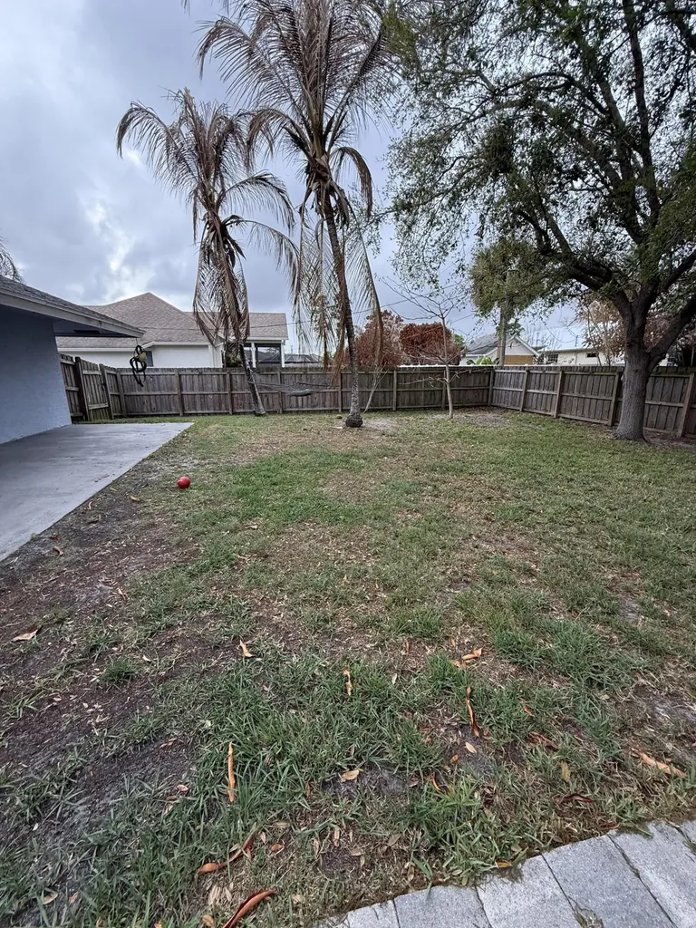 249 NE Glentry Avenue Port St Lucie FL 34983