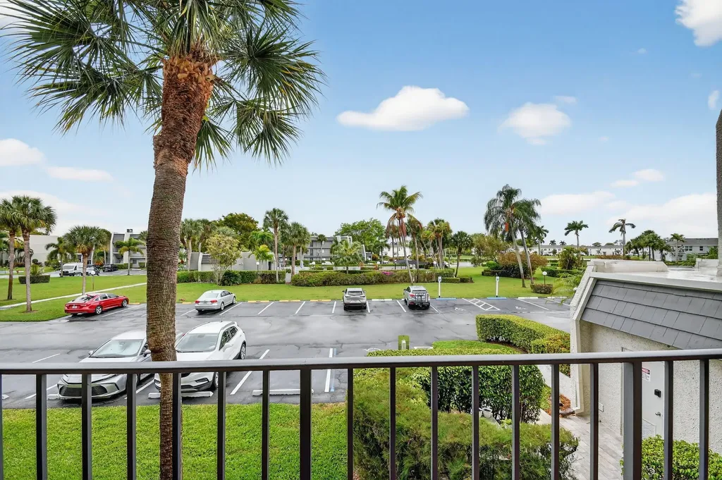4080 Tivoli Court E Lake Worth FL 33467