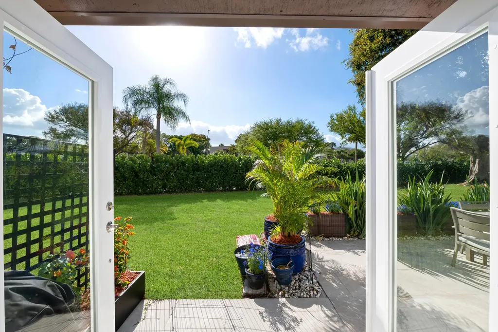 16000 Laurel Oak Circle Delray Beach FL 33484