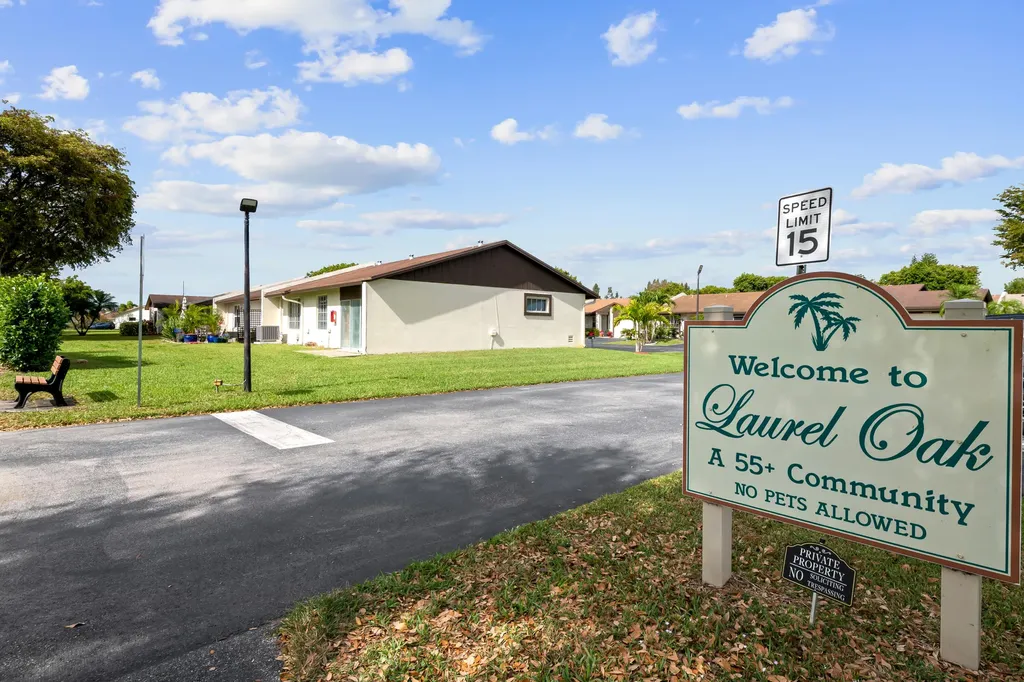 16000 Laurel Oak Circle Delray Beach FL 33484
