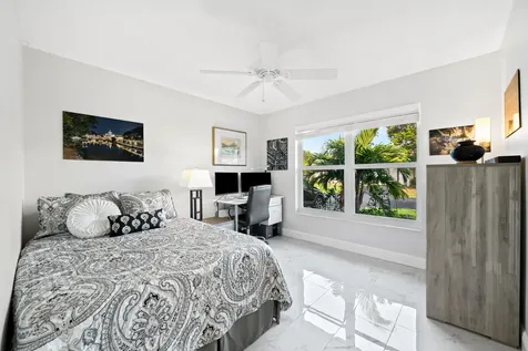 16000 Laurel Oak Circle Delray Beach FL 33484