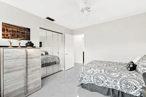 16000 Laurel Oak Circle Delray Beach FL 33484