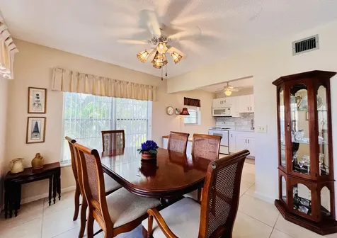 314 Wellington D West Palm Beach FL 33417