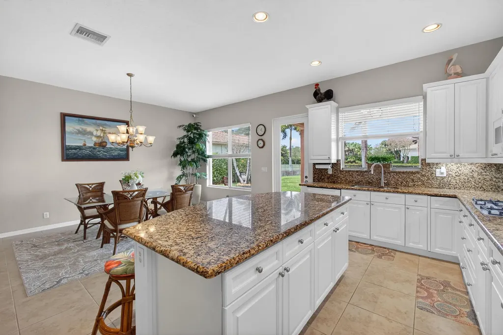 127 Casa Grande Court Palm Beach Gardens FL 33418