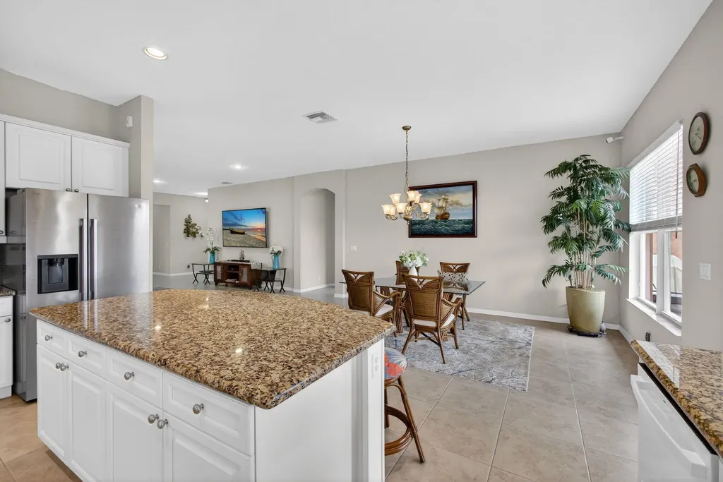 127 Casa Grande Court Palm Beach Gardens FL 33418