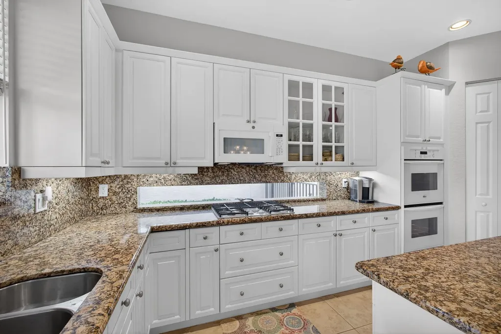 127 Casa Grande Court Palm Beach Gardens FL 33418