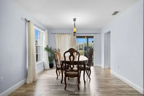 7447 NW 25th Street Margate FL 33063