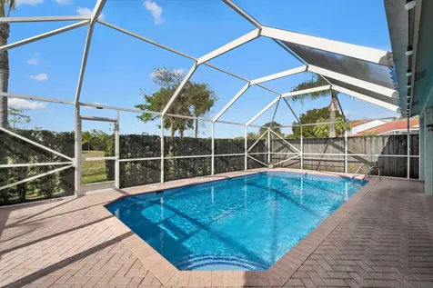 7447 NW 25th Street Margate FL 33063