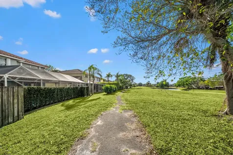 7447 NW 25th Street Margate FL 33063