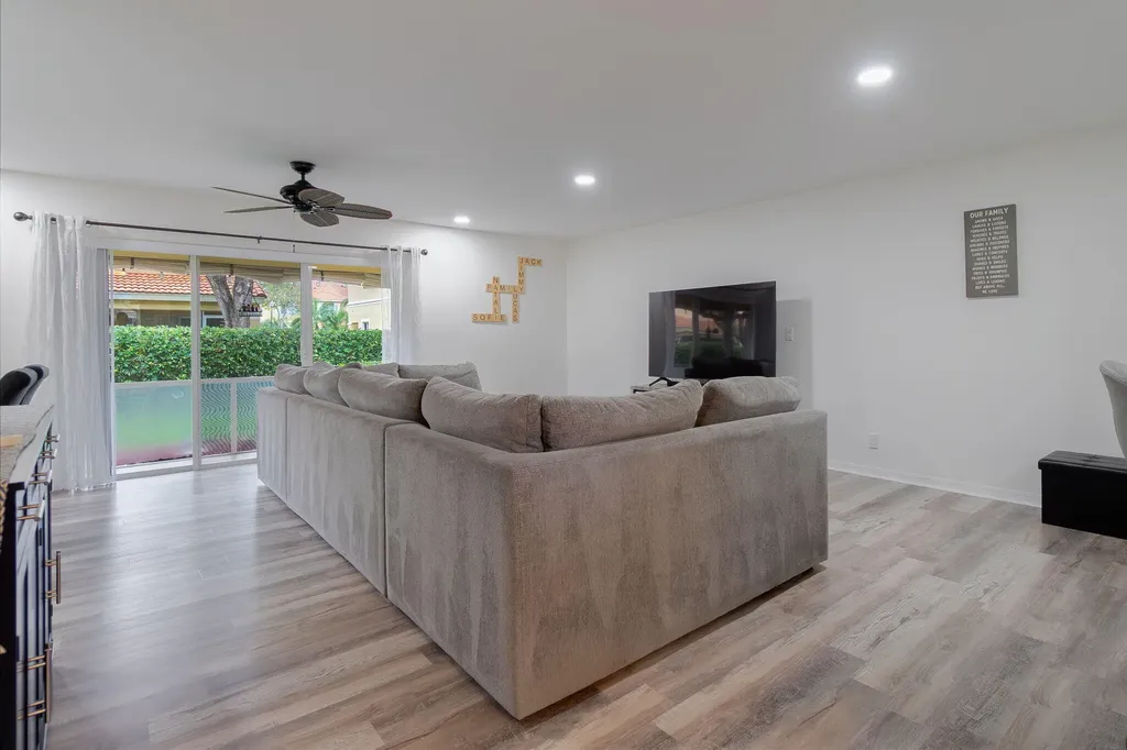 1510 Arezzo Circle Boynton Beach FL 33436