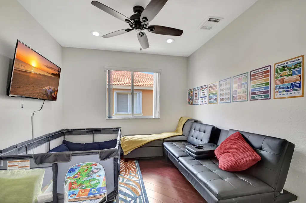 6194 Reynolds Street West Palm Beach FL 33411