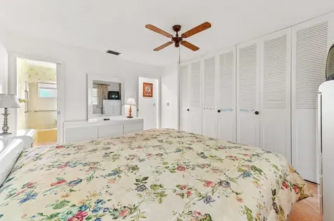 2915 Crosley Drive W West Palm Beach FL 33415