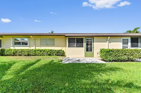 2915 Crosley Drive W West Palm Beach FL 33415