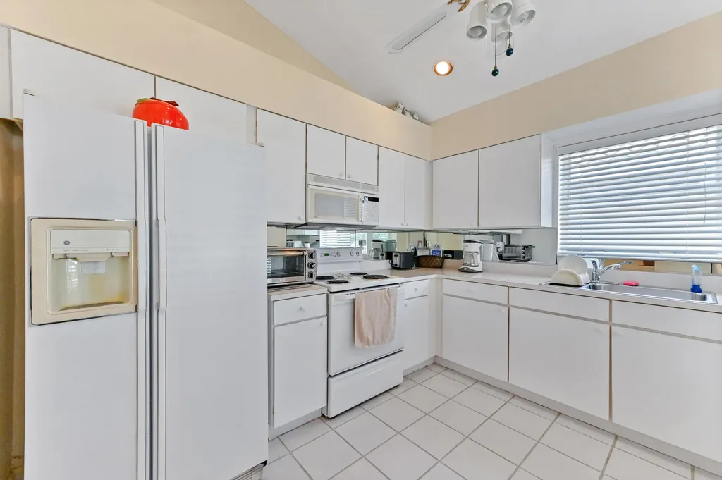 7631 N Stirling Bridge Boulevard Boulevard S Delray Beach FL 33446