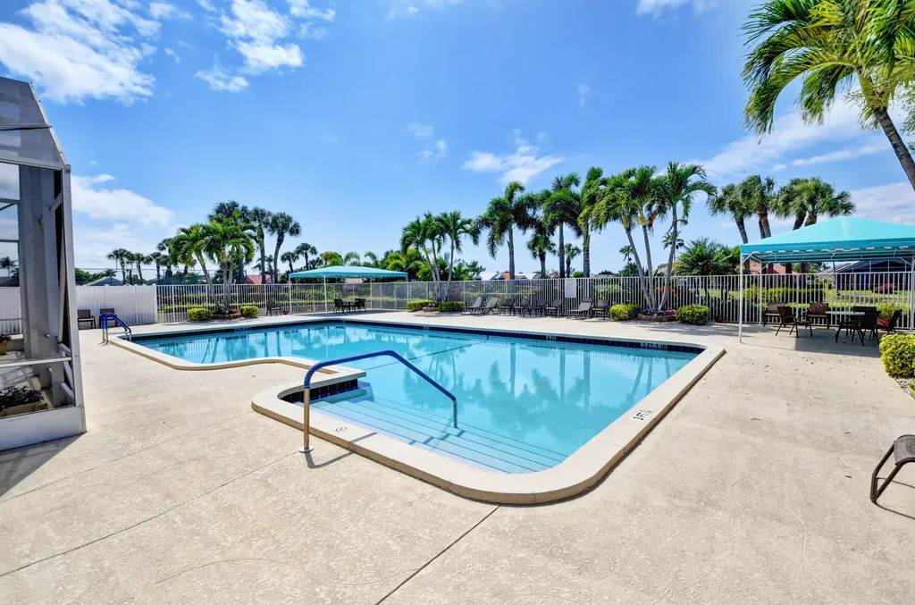 7631 N Stirling Bridge Boulevard Boulevard S Delray Beach FL 33446