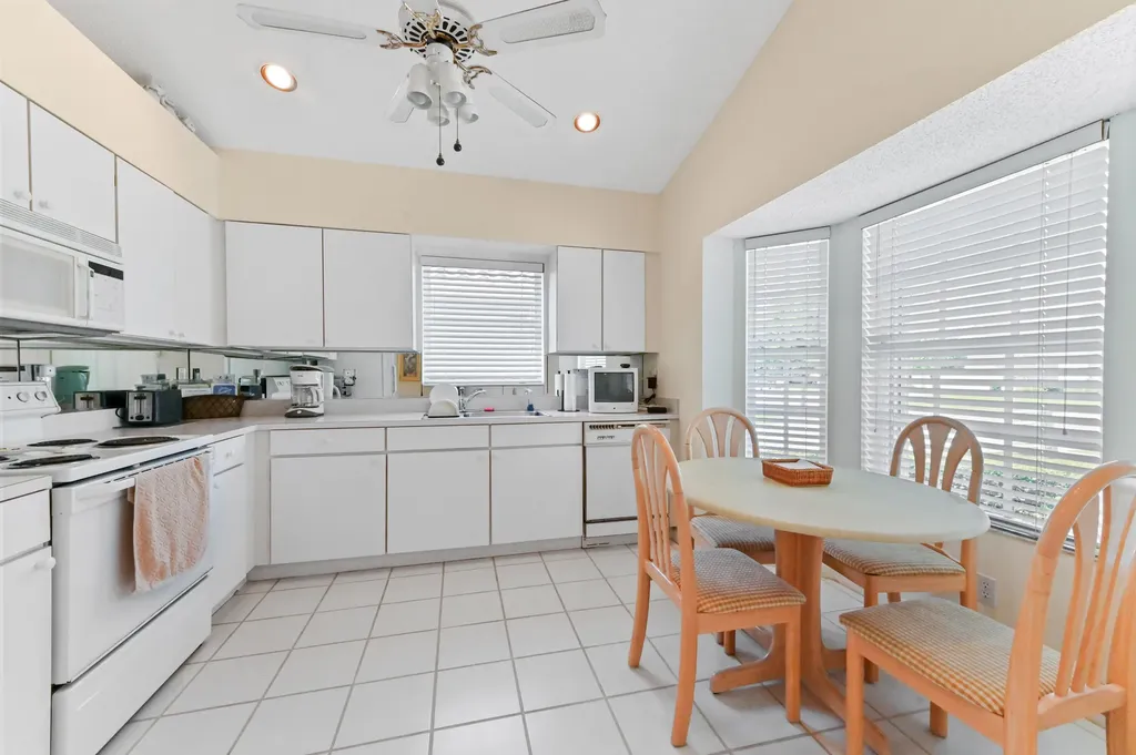 7631 N Stirling Bridge Boulevard Boulevard S Delray Beach FL 33446