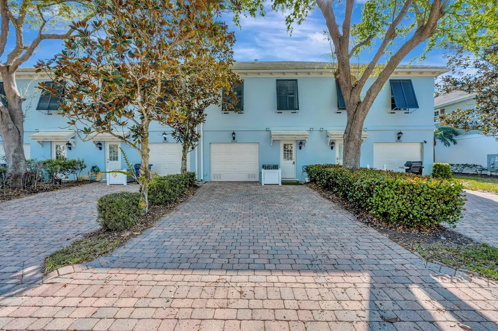 3032 W Community Drive Jupiter FL 33458
