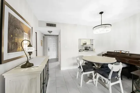 3039 Carambola Circle Coconut Creek FL 33066