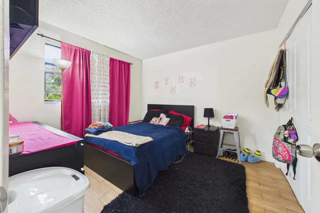 9780 Nob Hill Court Sunrise FL 33351