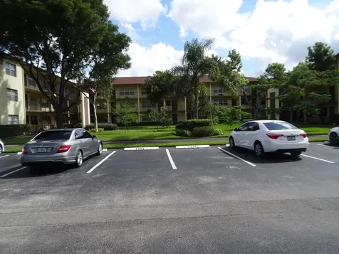 151 SW 135th Terrace Pembroke Pines FL 33027