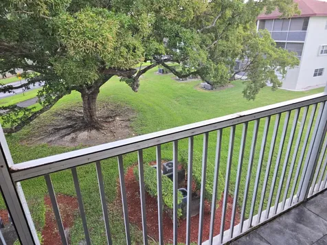 151 SW 135th Terrace Pembroke Pines FL 33027