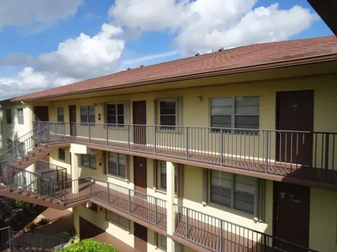 151 SW 135th Terrace Pembroke Pines FL 33027
