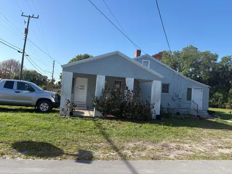 701 S 13th Street Fort Pierce FL 34950