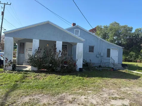 701 S 13th Street Fort Pierce FL 34950
