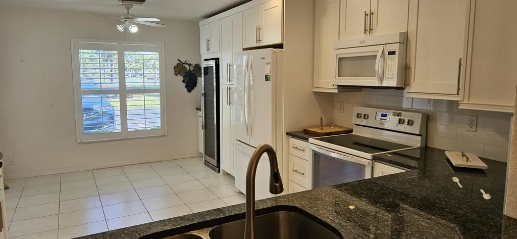 5432 Privet Place Delray Beach FL 33484