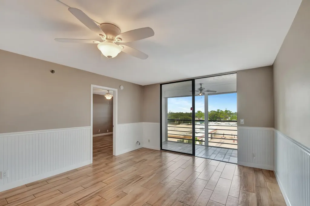 4640 W Lucerne Lakes Boulevard Lake Worth FL 33467