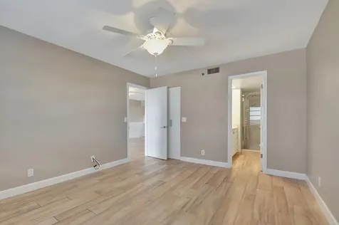 4640 W Lucerne Lakes Boulevard Lake Worth FL 33467