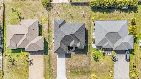 4202 NW 33rd Street Cape Coral FL 33993