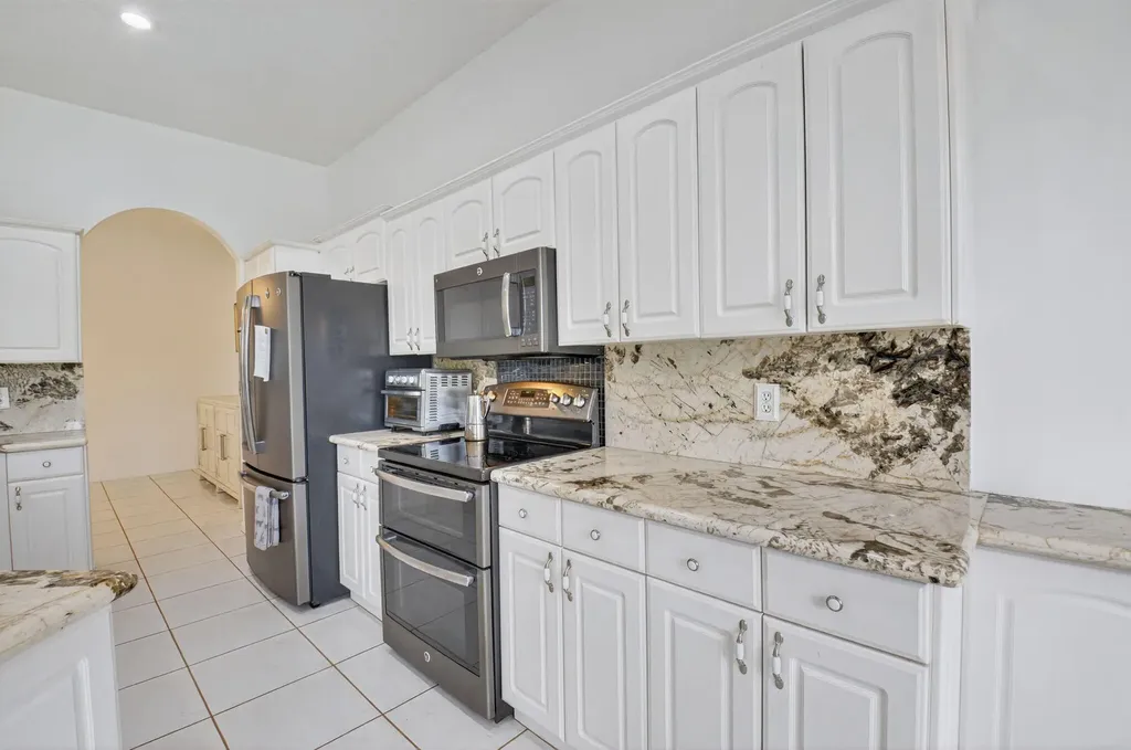7823 Rockford Road Boynton Beach FL 33472