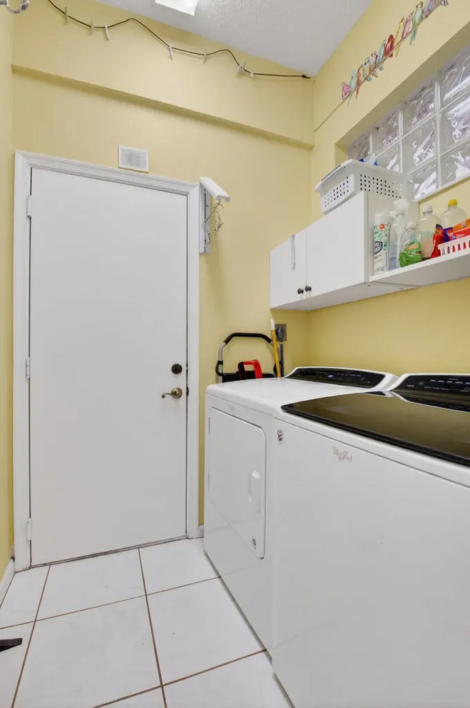 7823 Rockford Road Boynton Beach FL 33472