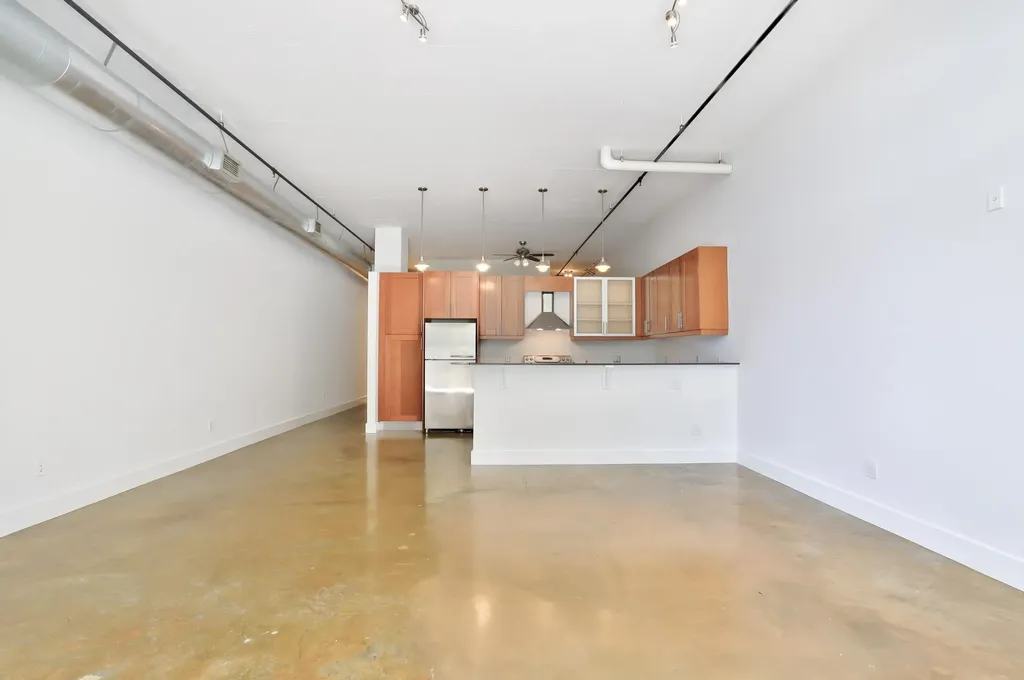 180 NE 4th Avenue Delray Beach FL 33483