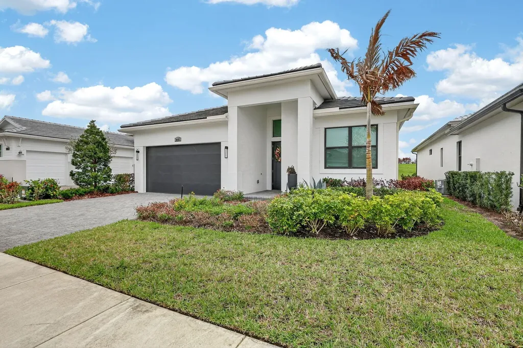 10195 SW Latium Way Port St Lucie FL 34987
