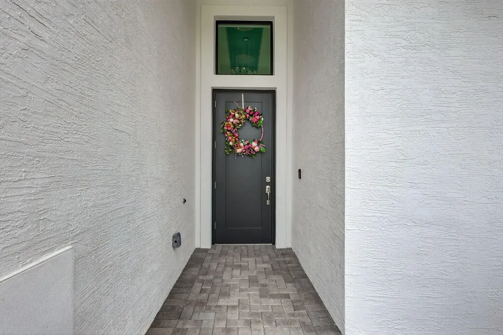 10195 SW Latium Way Port St Lucie FL 34987