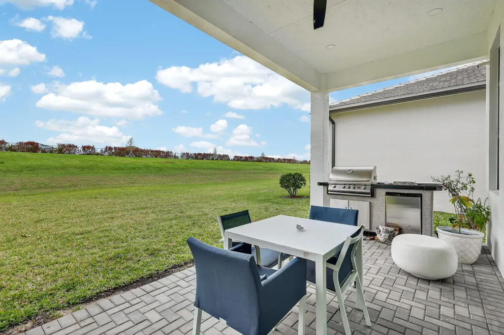10195 SW Latium Way Port St Lucie FL 34987