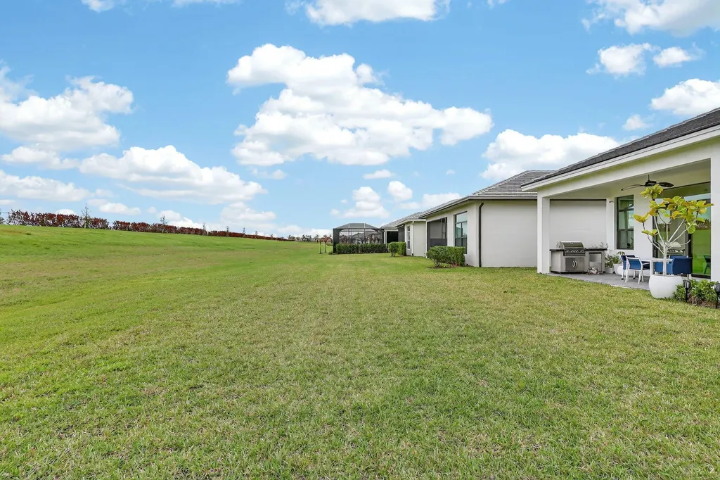 10195 SW Latium Way Port St Lucie FL 34987