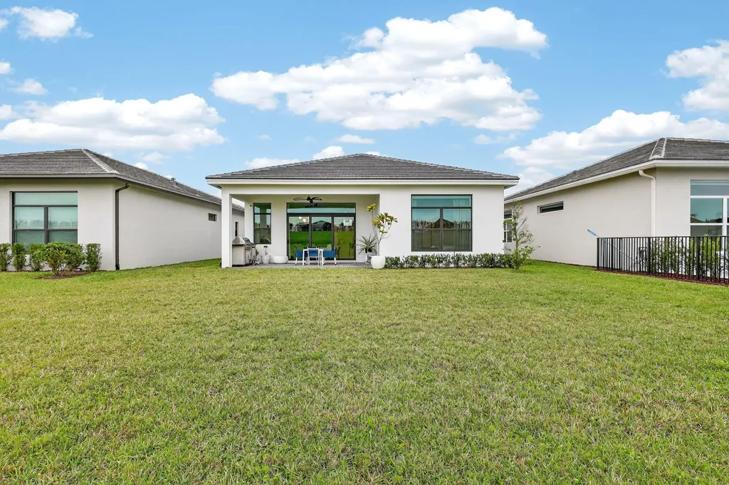 10195 SW Latium Way Port St Lucie FL 34987
