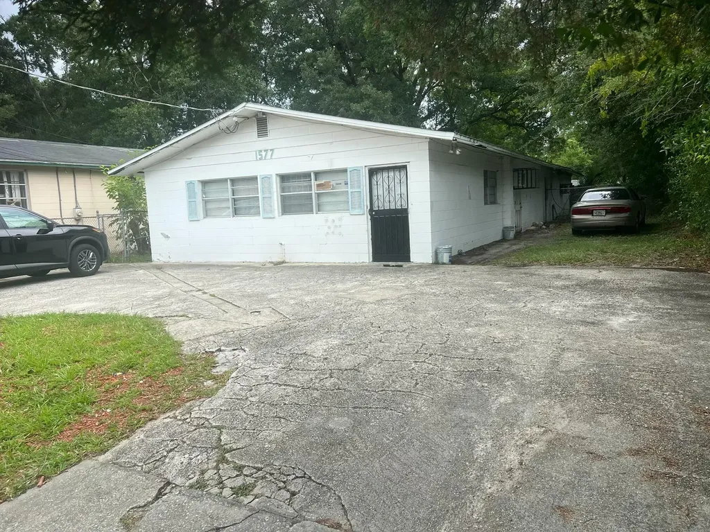 1577 W 26th Street Jacksonville FL 32209