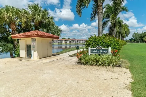 8990 S Hollybrook Boulevard Pembroke Pines FL 33025