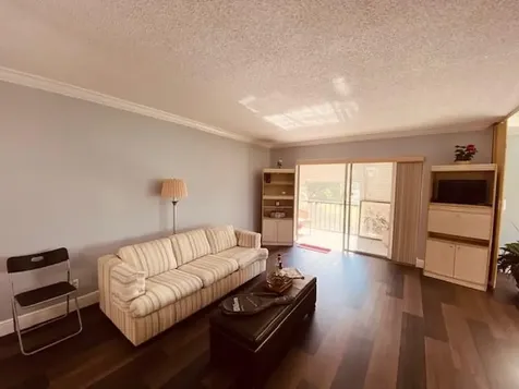 8990 S Hollybrook Boulevard Pembroke Pines FL 33025