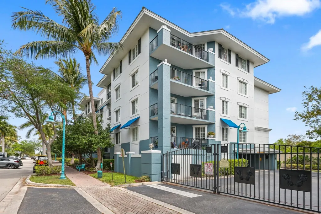255 NE 3rd Avenue Delray Beach FL 33444