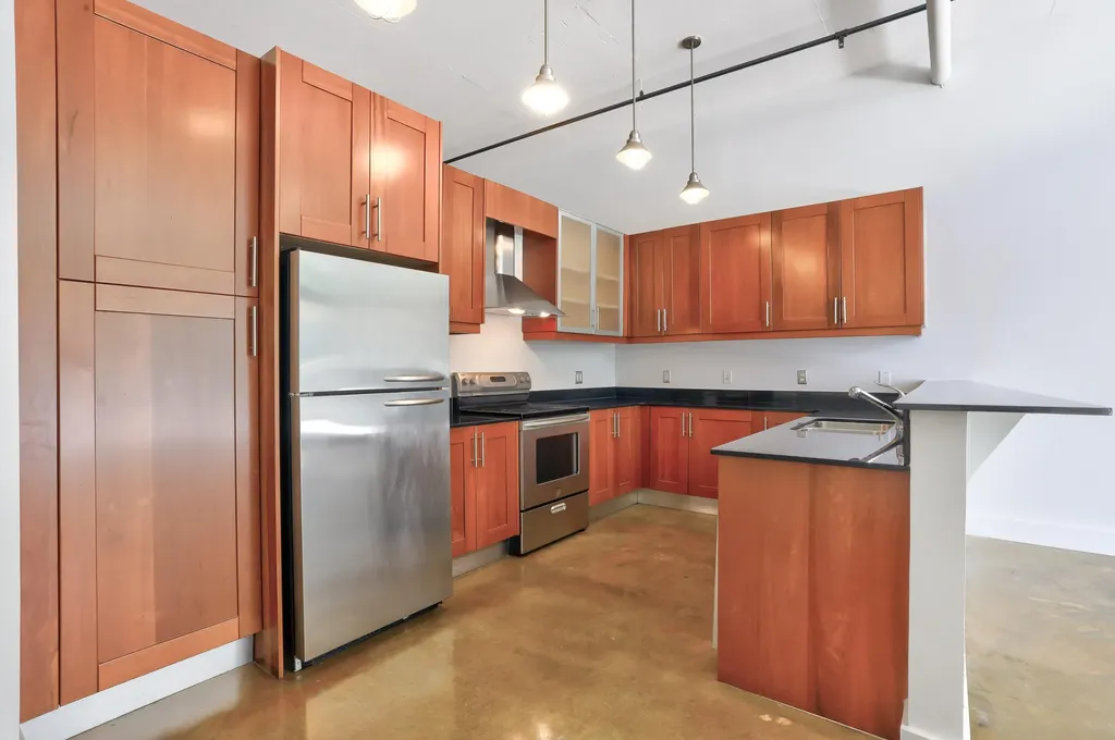 180 NE 4th Avenue Delray Beach FL 33483