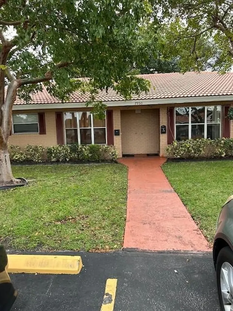 7950 NW 37th Drive Coral Springs FL 33065