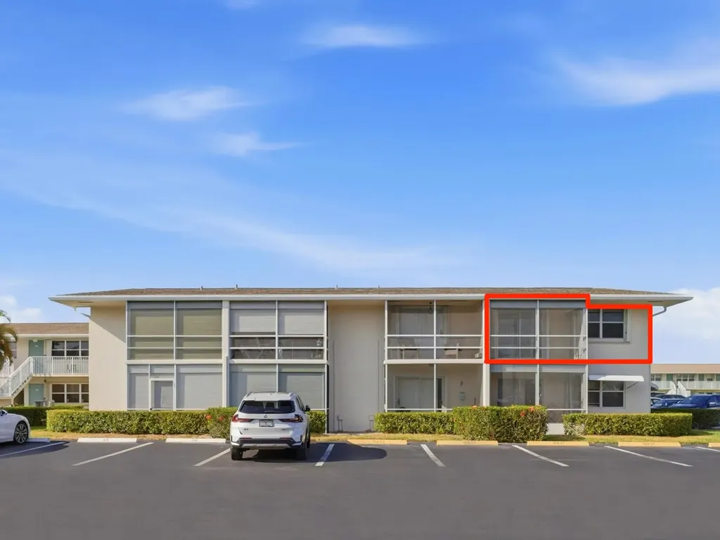680 W Horizons Boynton Beach FL 33435