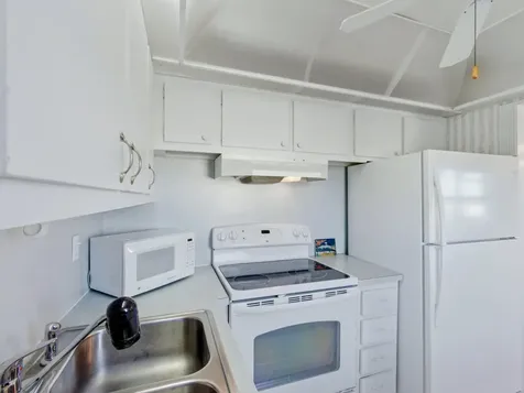 680 W Horizons Boynton Beach FL 33435