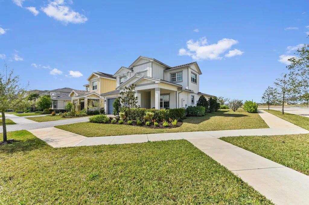 19624 Broad Shore Walk Loxahatchee FL 33470